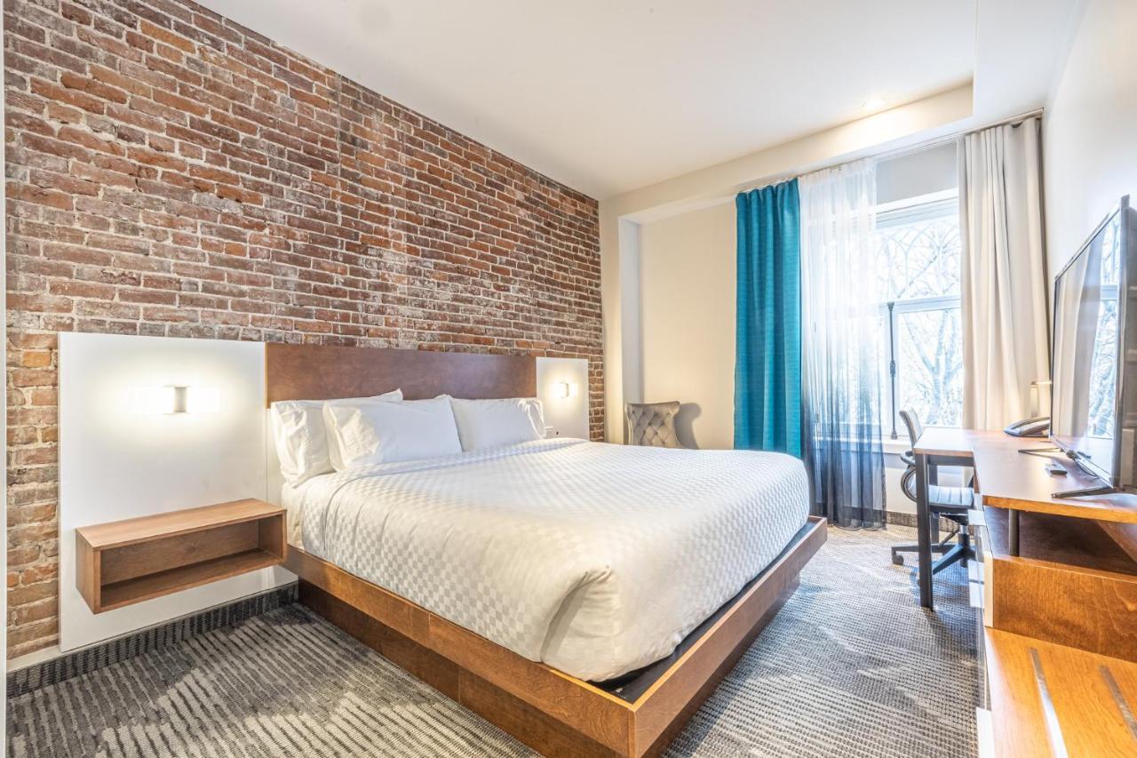Hotel Manoir Vieux-Quebec Εξωτερικό φωτογραφία