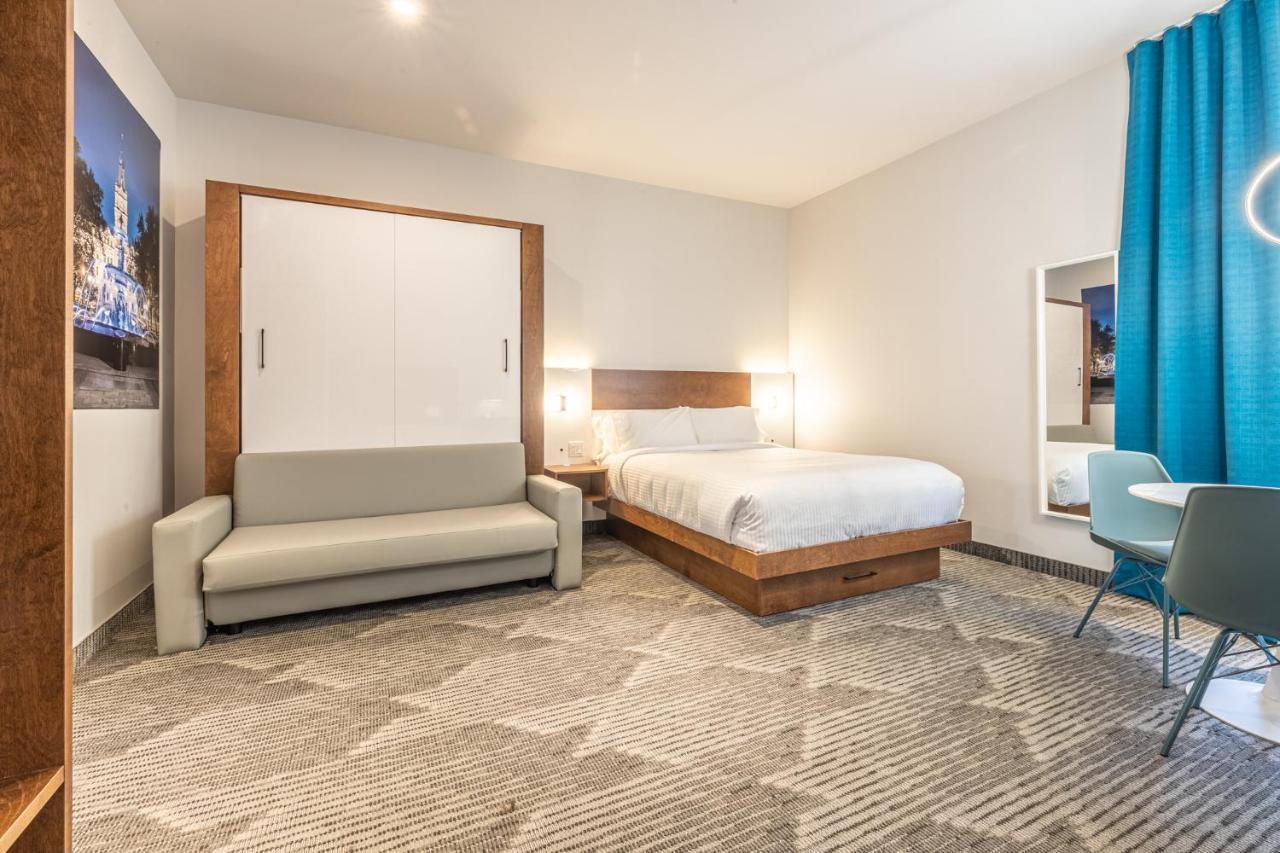 Hotel Manoir Vieux-Quebec Εξωτερικό φωτογραφία