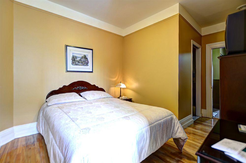 Hotel Manoir Vieux-Quebec Εξωτερικό φωτογραφία